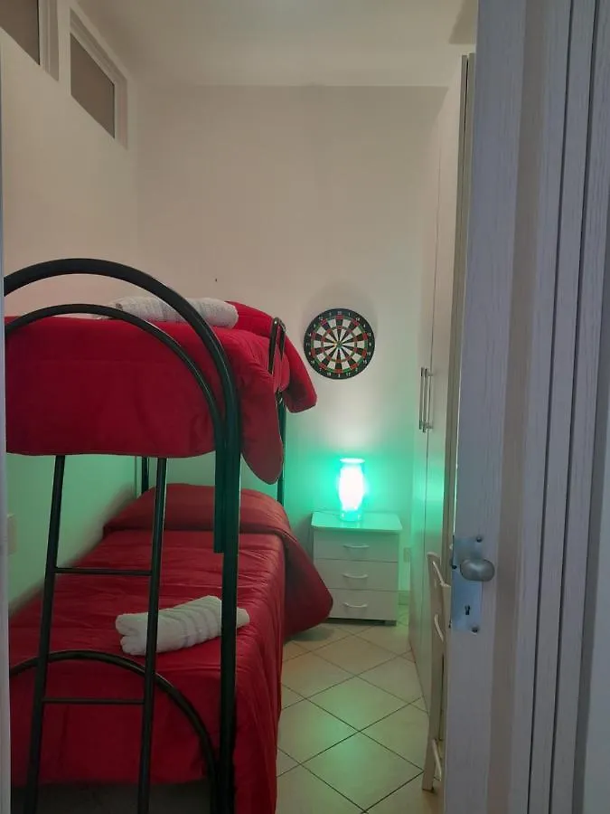 شقة Sotto Il Castello كاريني